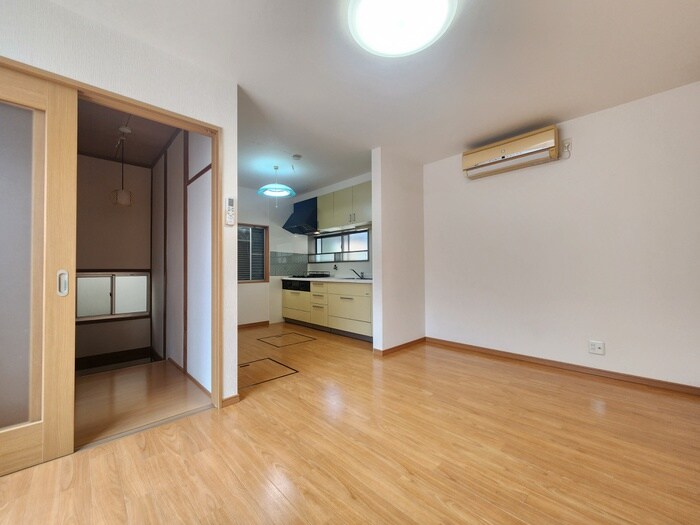 三和町2丁目戸建の物件内観写真