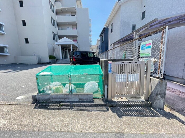 壱番館の物件外観写真