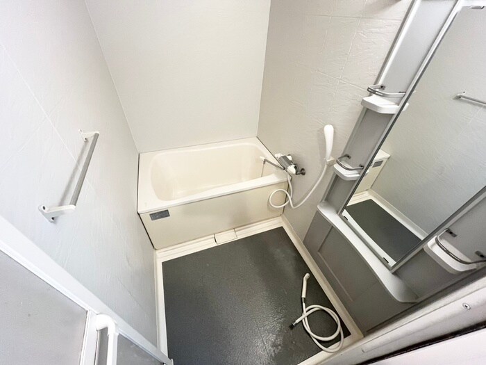 フォレステ－ジュ江坂垂水町の物件内観写真