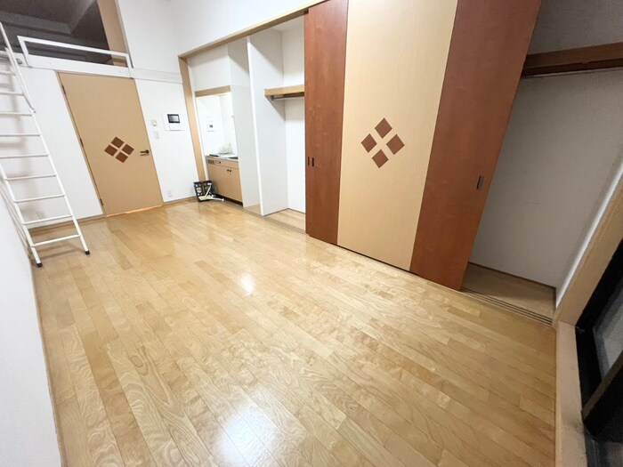 フォレステ－ジュ江坂垂水町の物件内観写真