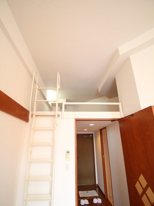 フォレステ－ジュ江坂垂水町の物件内観写真