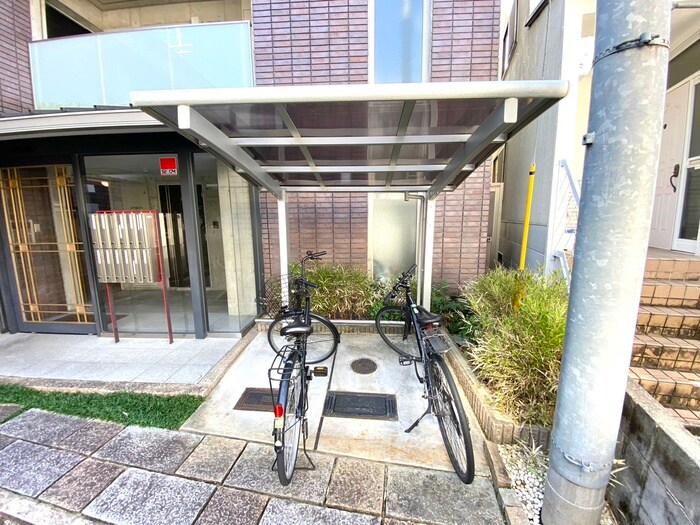 ウエストコ－ト北白川の物件外観写真