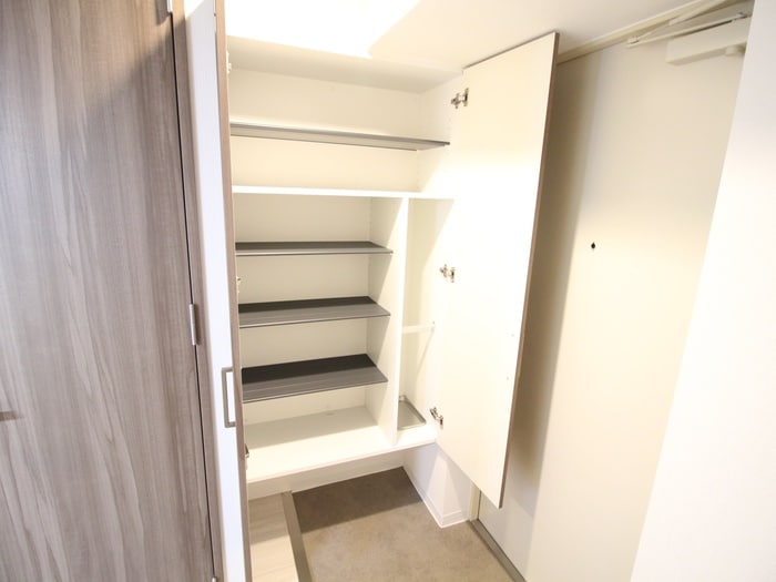 ﾌｧｰｽﾄﾌｨｵｰﾚ京都西京極（102）の物件内観写真