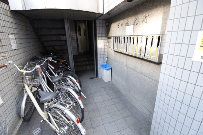 ビィバ丸太町の物件外観写真