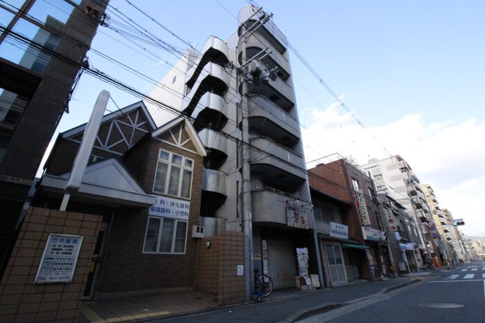 ビィバ丸太町の物件外観写真