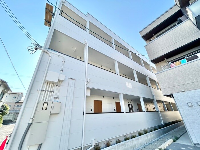 レガーロ鳳東町の物件外観写真