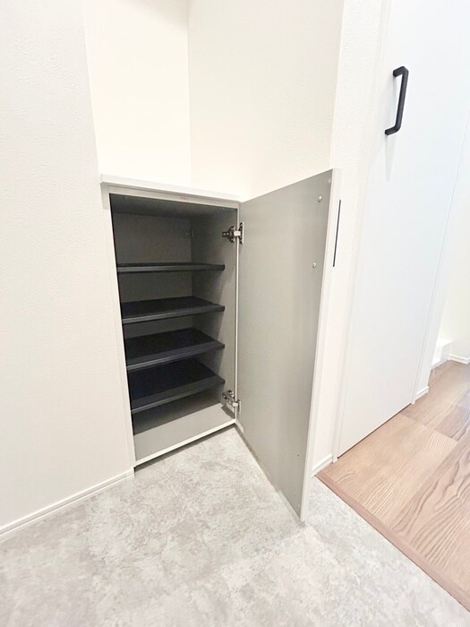 レガーロ鳳東町の物件内観写真