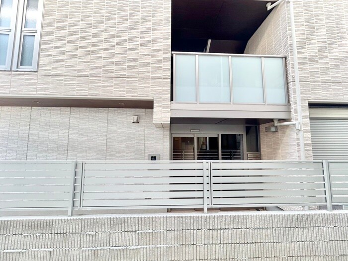 レガーロ鳳東町の物件内観写真