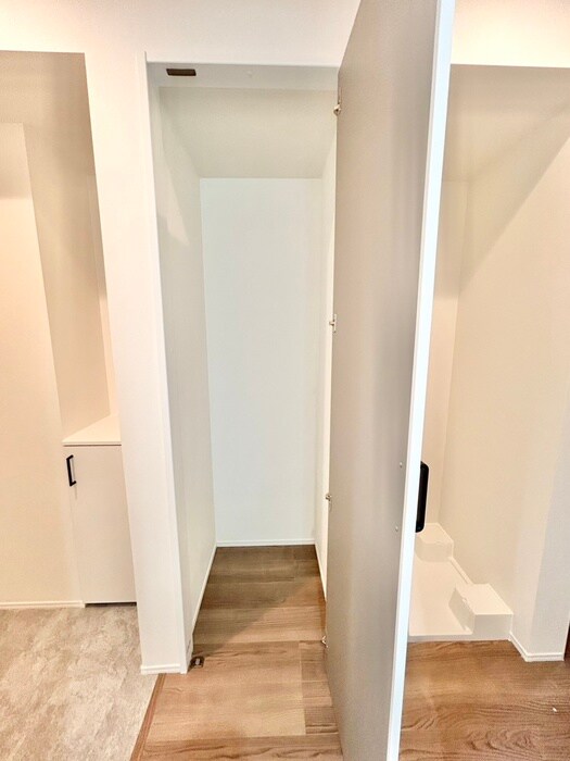 レガーロ鳳東町の物件内観写真