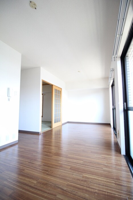 サンシャイン江坂の物件内観写真