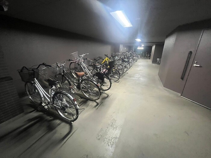 アールヴェール河原町二条(802)の物件外観写真