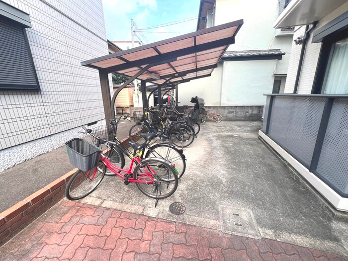 ディアス西真上Ｃ棟の物件外観写真