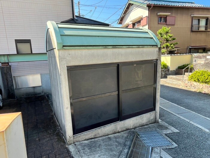 アルバート箕面5番館の物件外観写真