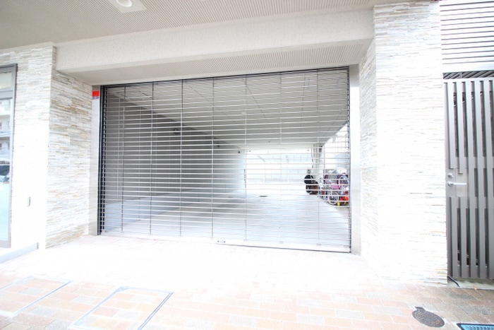 ＬＵＸＥ北桜塚の物件外観写真