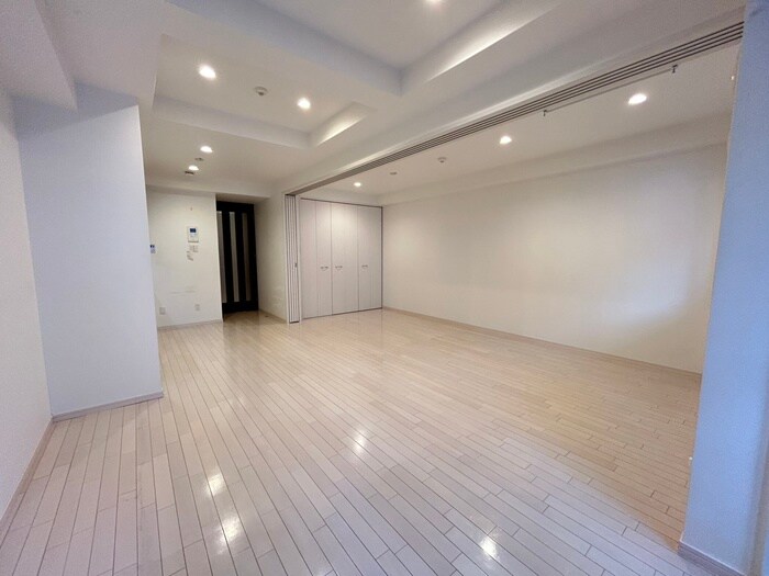 ＬＵＸＥ北桜塚の物件内観写真