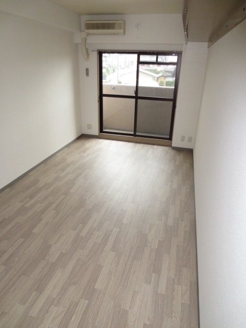 プラティアＳＥＴＡの物件内観写真