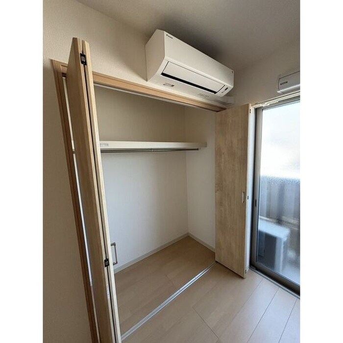 YTSハイツ若松町PART1の物件内観写真