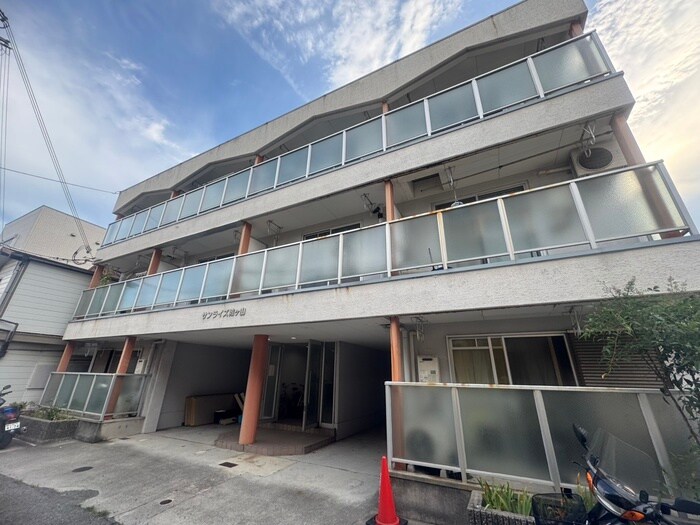 サンライズ城が山の物件外観写真