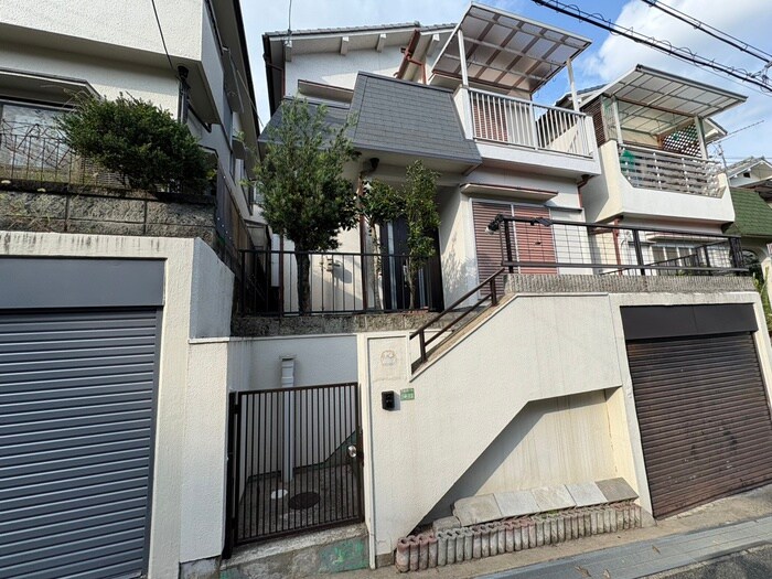 三田市三輪4丁目貸家の物件外観写真