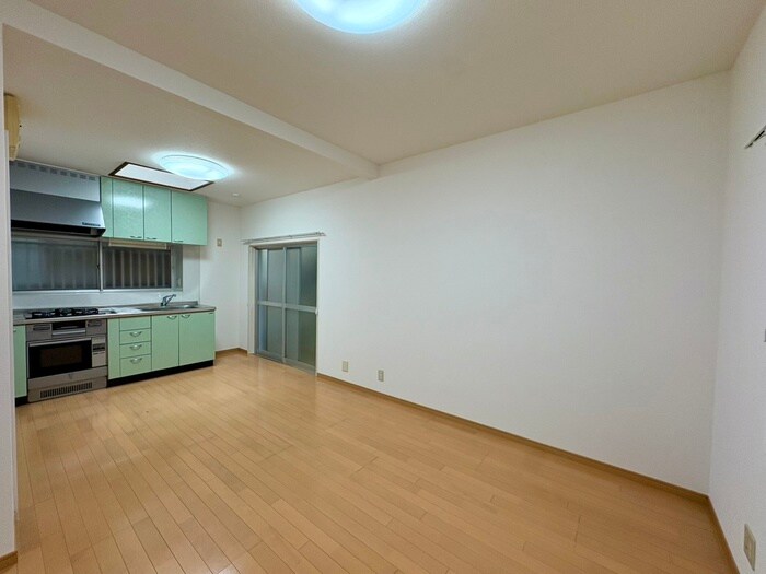 三田市三輪4丁目貸家の物件内観写真