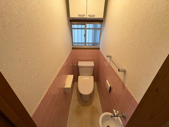 三田市三輪4丁目貸家の物件内観写真