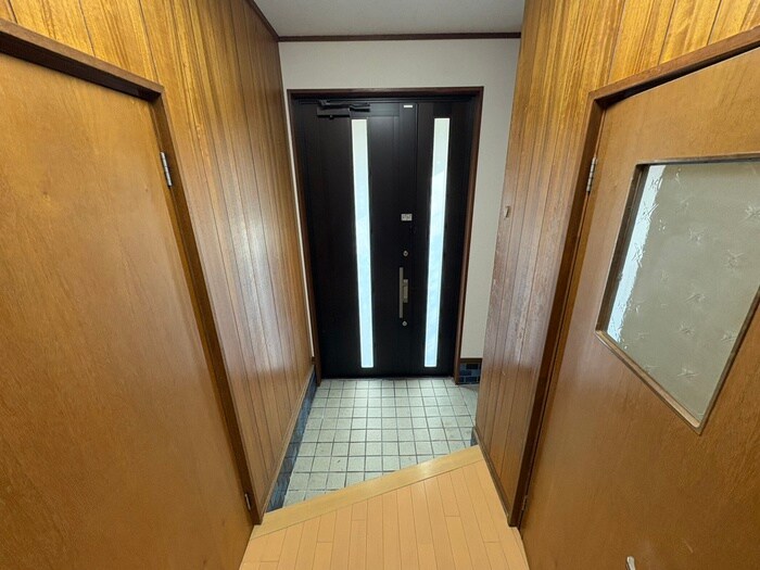 三田市三輪4丁目貸家の物件内観写真