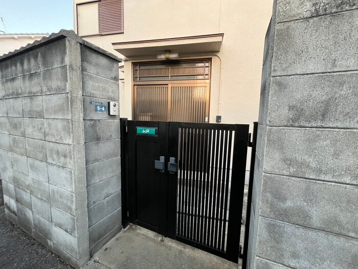 松本貸家Ⅱの物件外観写真