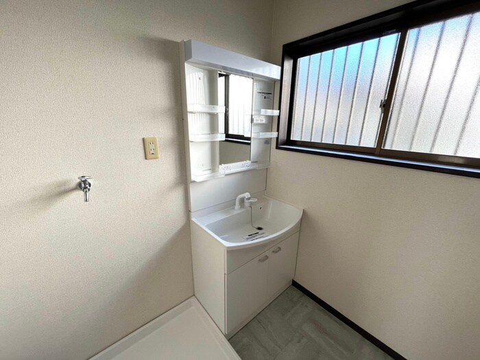 松本貸家Ⅱの物件内観写真