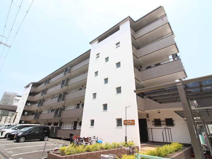 アスモ岡町の物件外観写真