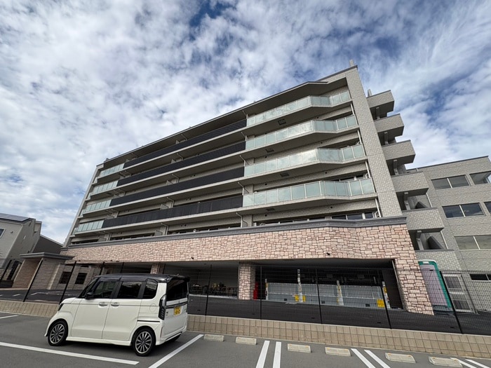 プレジオ宝塚ASIANの物件外観写真