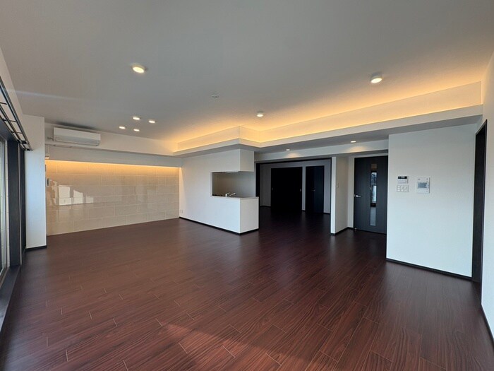 プレジオ宝塚ASIANの物件内観写真