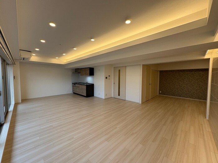 プレジオ宝塚ASIANの物件内観写真