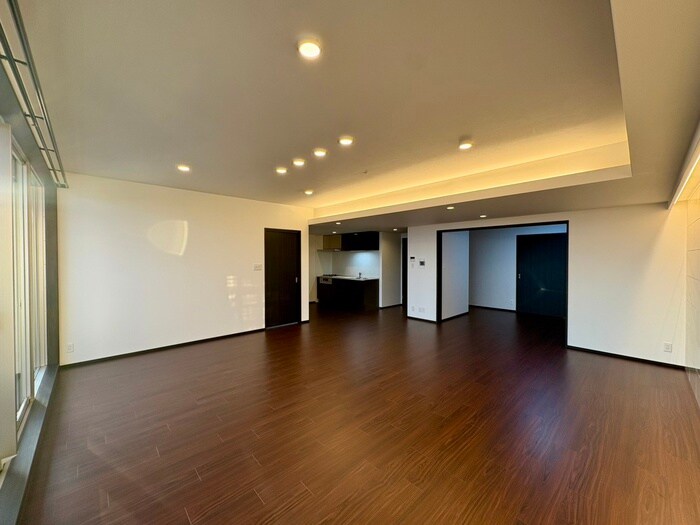 プレジオ宝塚ASIANの物件内観写真