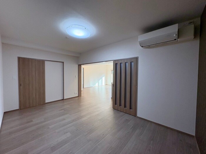 プレジオ宝塚ASIANの物件内観写真