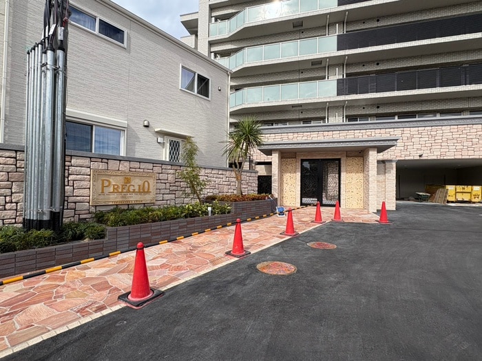 プレジオ宝塚ASIANの物件外観写真