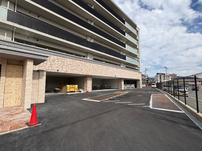 プレジオ宝塚ASIANの物件外観写真