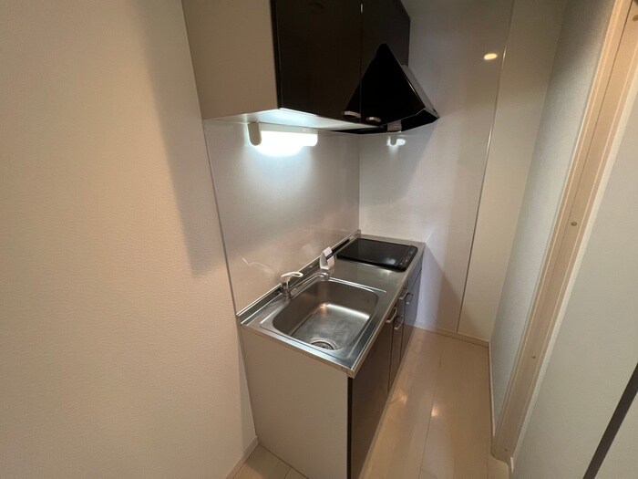 クレインビル小戸の物件内観写真