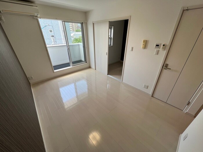 クレインビル小戸の物件内観写真