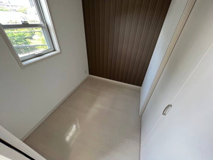 クレインビル小戸の物件内観写真