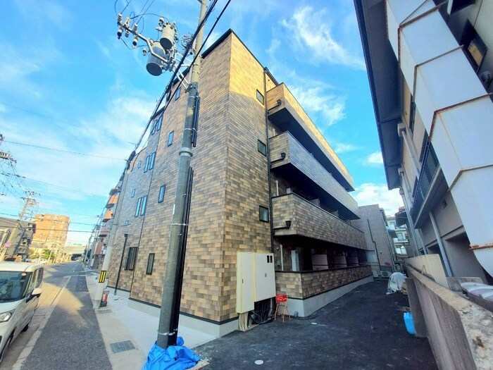 BASE青木の物件外観写真