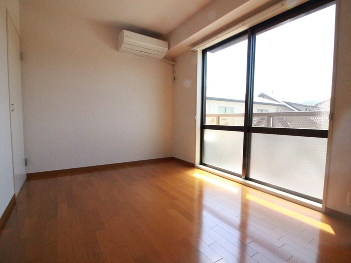 ドミ－ル若葉の物件内観写真