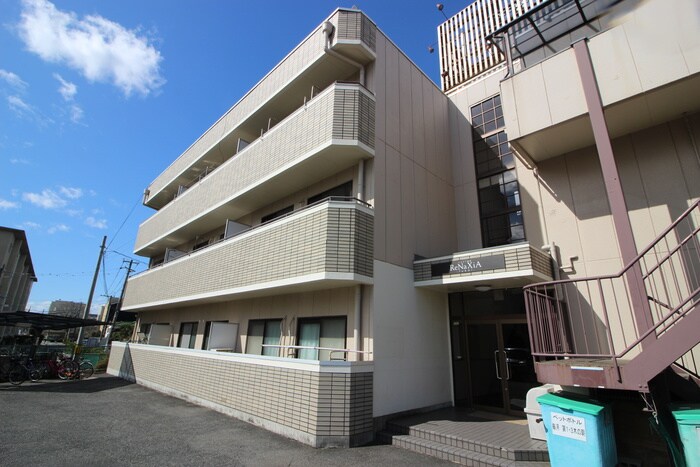 レナジア深井の物件外観写真