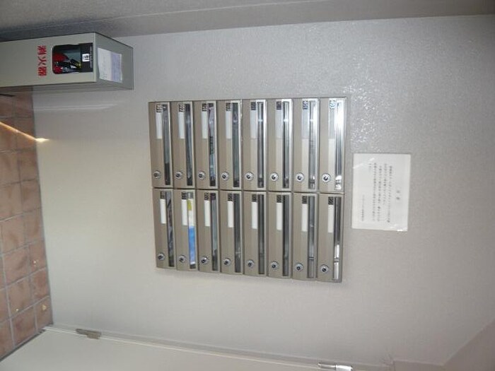 アペゼ・フィネス板宿の物件外観写真