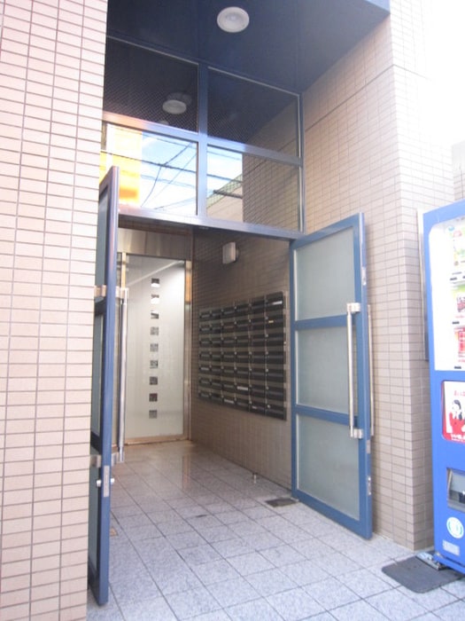 ハウスセゾン鞍馬口の物件外観写真