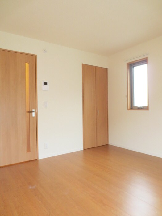 ルミエール和泉式部の物件内観写真