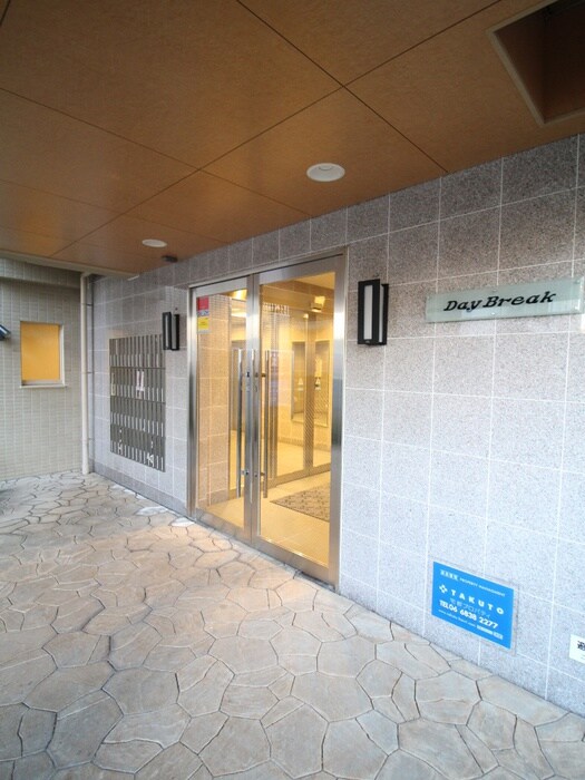 GROOVE江坂の物件外観写真