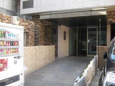 ｱｽｳﾞｪﾙﾀﾜ-大阪城WEST(７０３)の物件外観写真