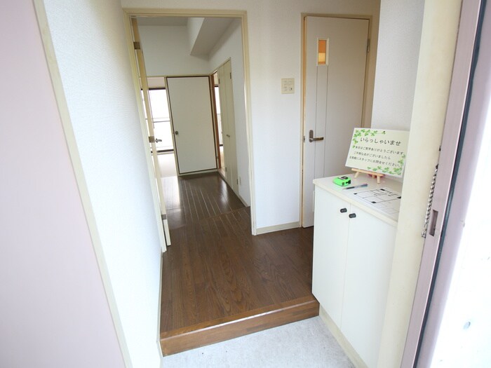 コアロ－ド鷹ヶ峰の物件内観写真