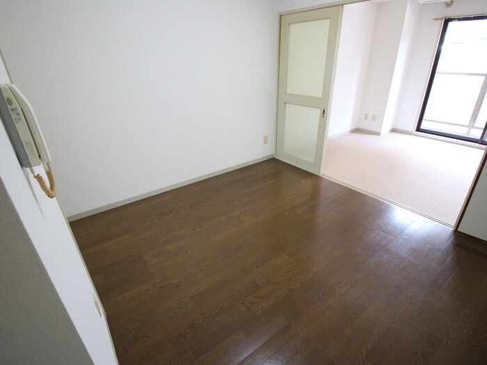 コアロ－ド鷹ヶ峰の物件内観写真