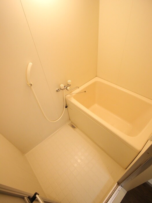 コアロ－ド鷹ヶ峰の物件内観写真